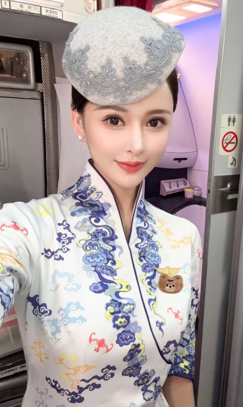 海航空姐的气质真好​​​