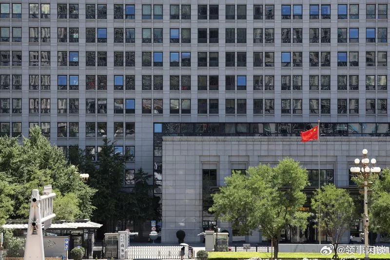 【贸易谈判前，中国对美国芯片发起歧视和倾销调查】（路透社）——中国商务部周六对美