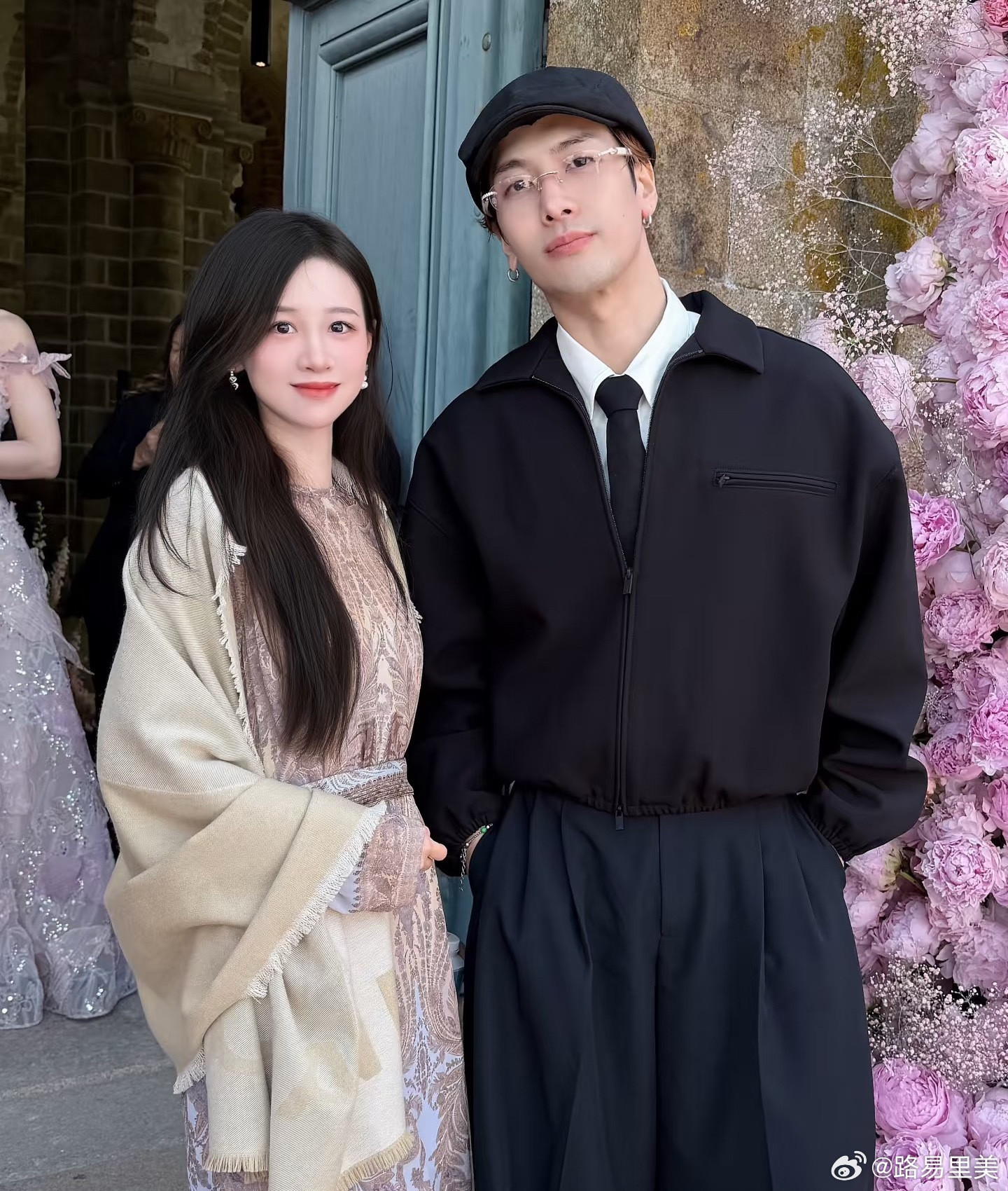 特步小公主也去了奚梦瑶何猷君婚礼看到丁佳敏发的记得当年特步小公主结婚他俩就去了果