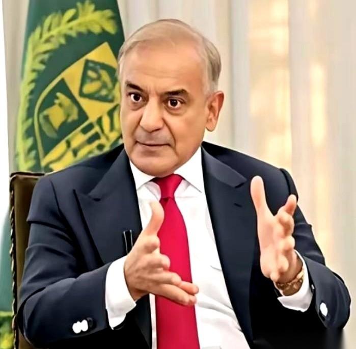 巴基斯坦一些人觉得，掐住了瓜达尔港，就等于按住了中国的命门。他们错了。中国投