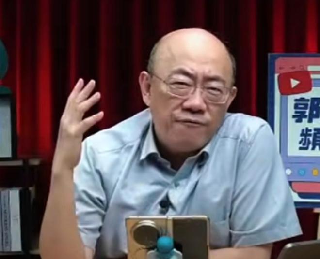 台湾时事评论员郭正亮：今年春节我刚好在美国，我有看英文节目。中国大陆宇树机器人的