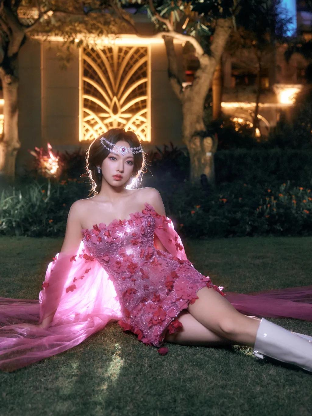 美的像童话里的公主程潇美女