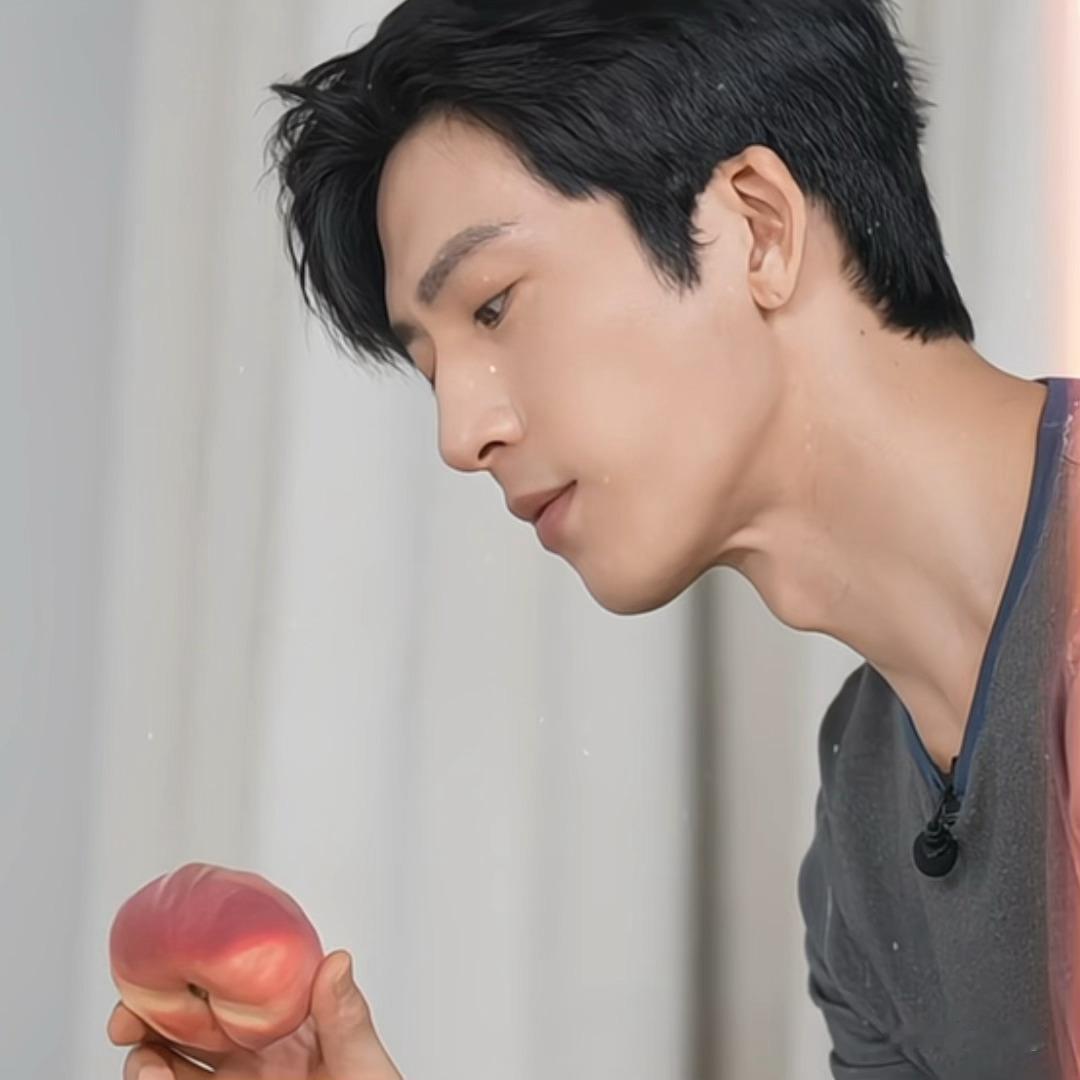念念有桃🍑早春晴朗​​​