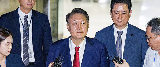尹锡悦狱中缺药身体出问题天呐！前总统尹锡悦竟然被抓起来了