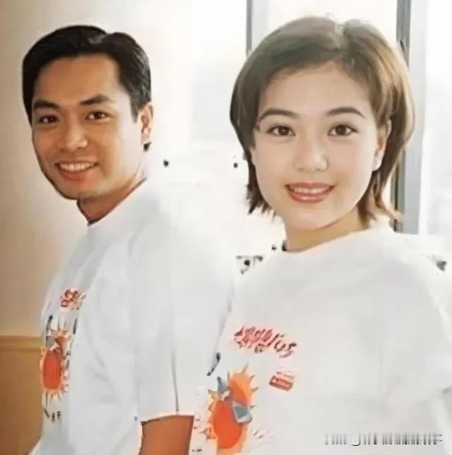 1997年，郭晋安掏空积蓄买下一枚钻戒，向相恋四年的女友刘小慧求婚。他得到的不是