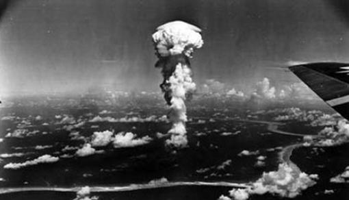 1969年8月20日，苏联驻美大使通知美方，苏联将向中国投放原子弹，毛主席听后，