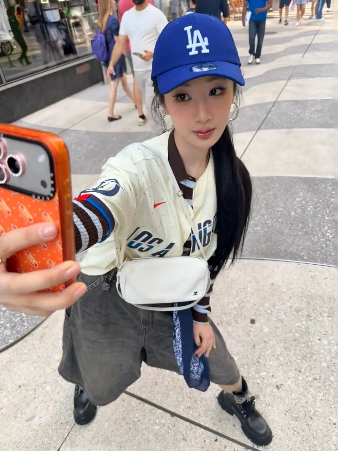 是酷girl~是御姐~也是萌妹~什么风格杨紫都能轻松驾驭