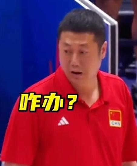 当吴梦洁意外受伤以后，主教练赵勇第一时间招入的是接应周页彤，而不是主攻位置的队员