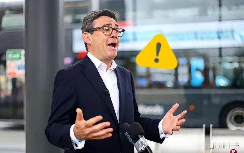 英国首相宣布：100%支持乌克兰！8月18日，俄罗斯警告英国，如果向乌克兰提供