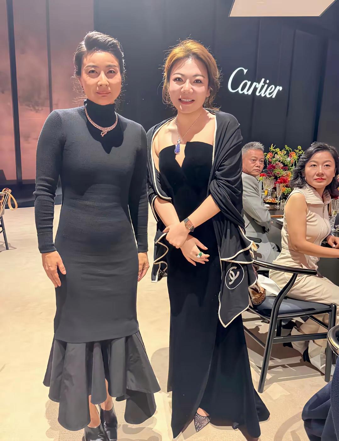 明星的穿搭让我很费解，也欣赏不来[捂脸哭]