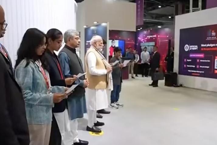 印度AI峰会大型翻车！想对标中美，结果细节全崩2月18日，《纽约时报》报道