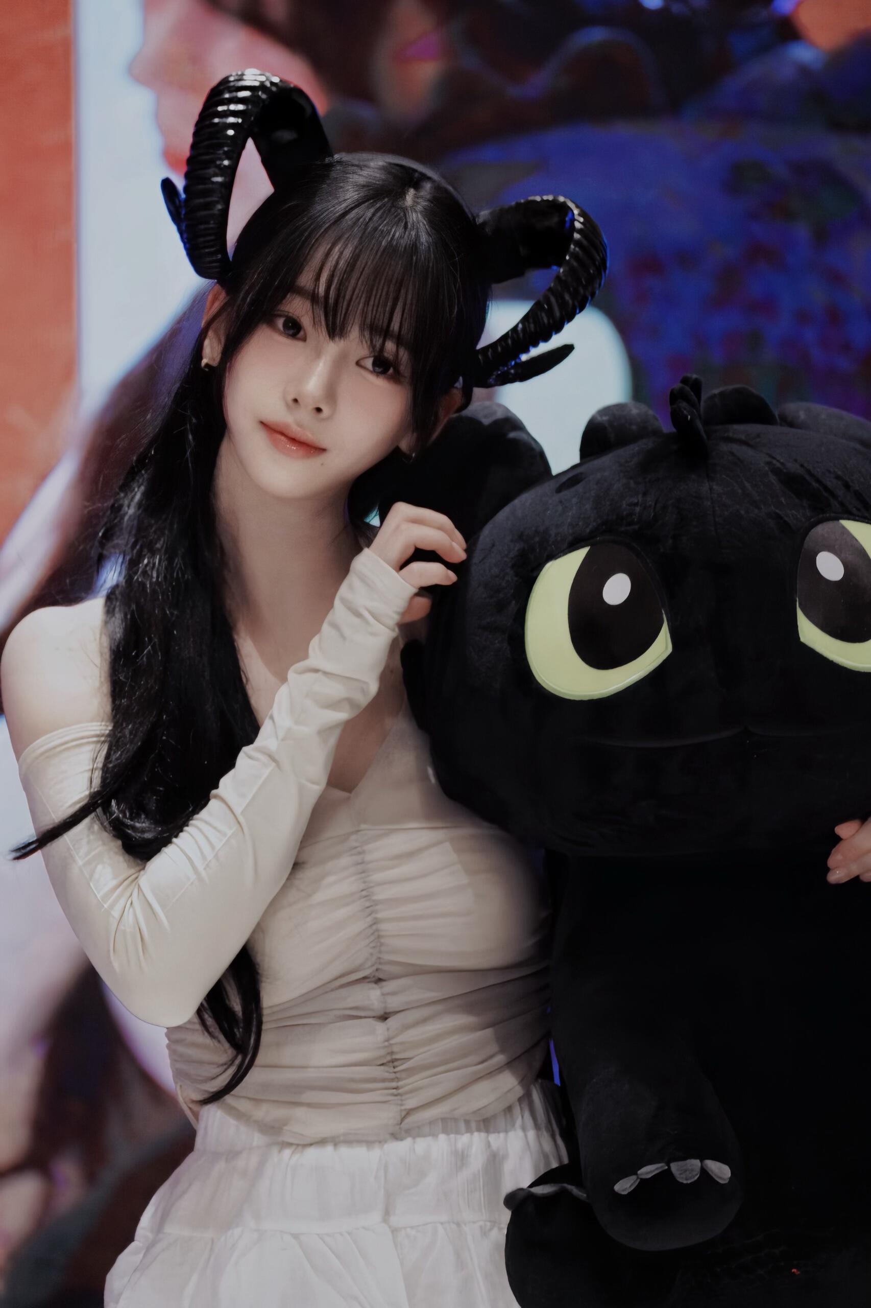 Karina简直就是天生cos圣体（不敢想用这张脸出角色将是多么带感的一件事….
