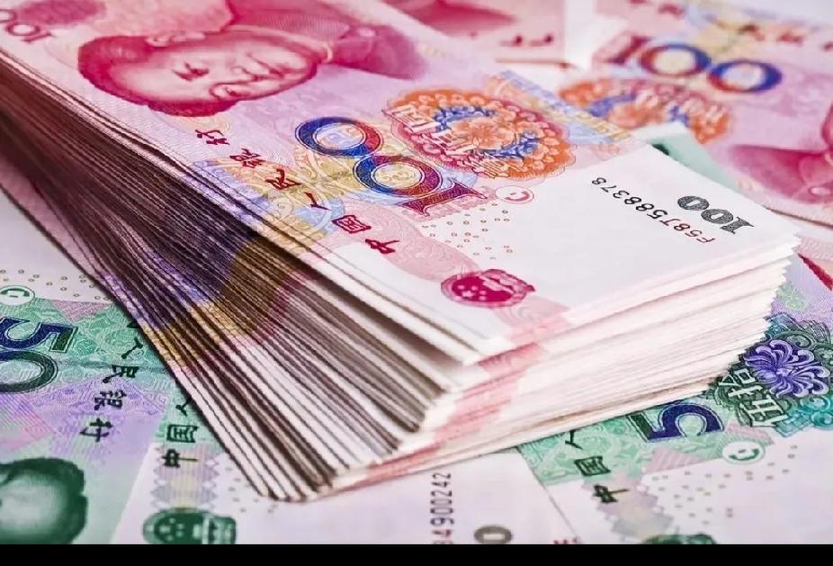 开启花钱模式，孩子收到大学录取通知书，各种刚需来了。电脑是必需品，而且是工科，电
