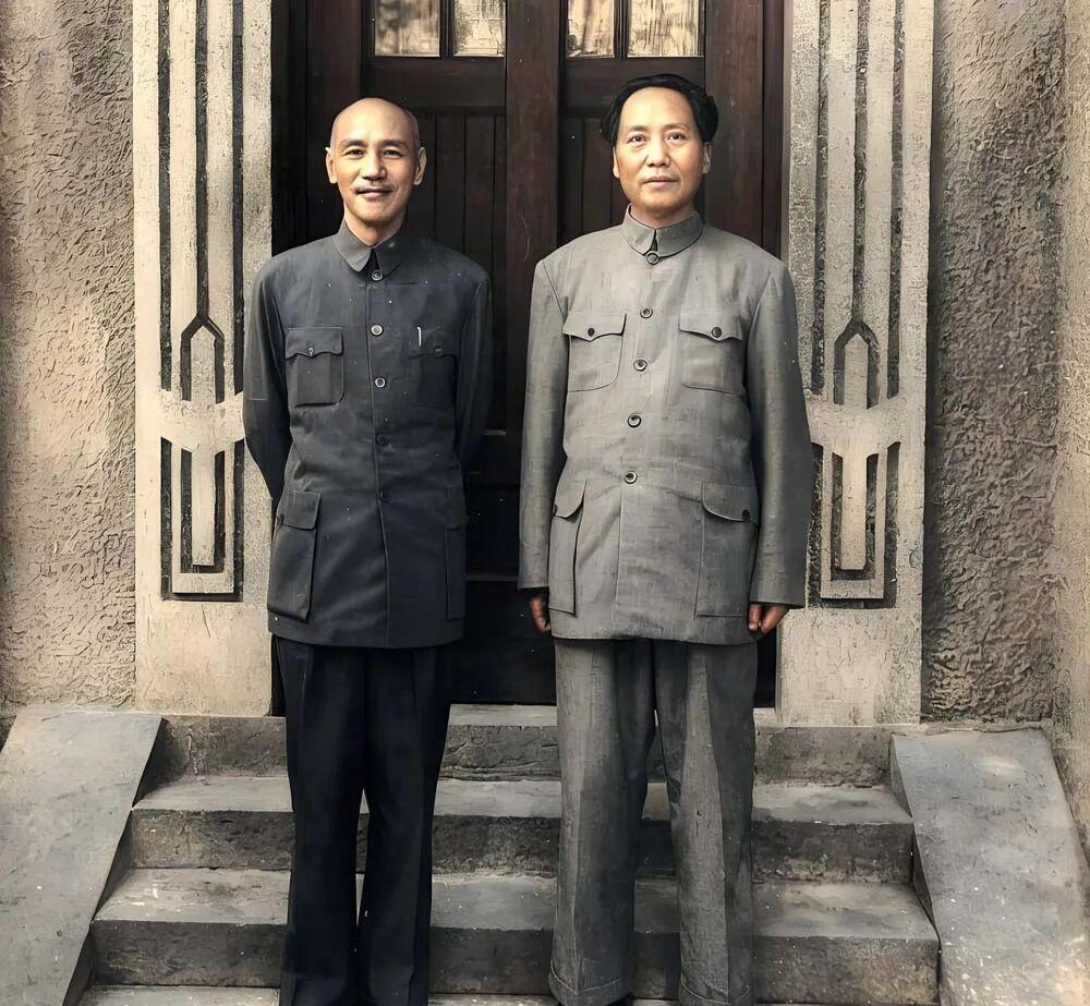 1949年，退守台湾的蒋介石心里一直憋着个大疙瘩。他把儿子蒋经国叫到跟前，问出了
