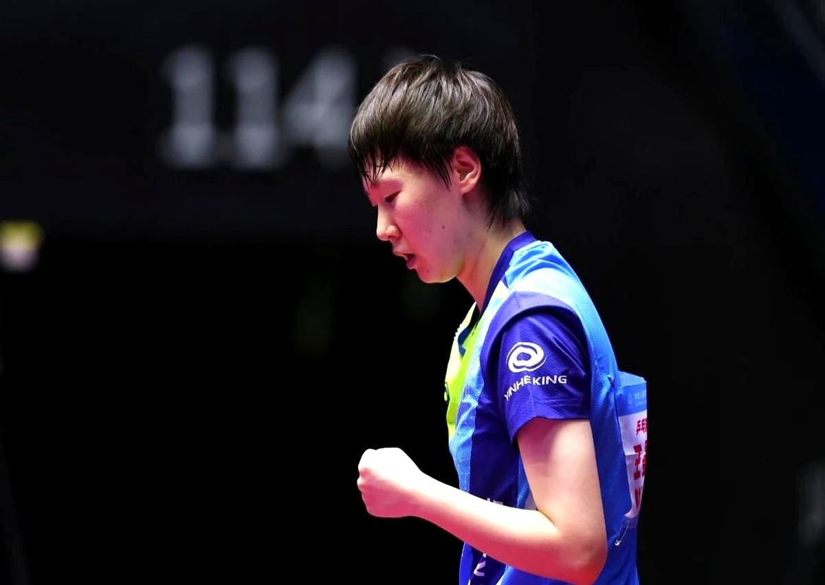 这场比赛，是王曼昱和王艺迪的真刀真枪比拼。王艺迪状态火热，刚拿到冠军，压力不