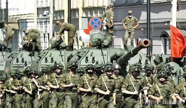 打到现在，俄罗斯终于看明白了，他可以炸乌克兰的城市，可以打掉乌克兰的电网，却炸不