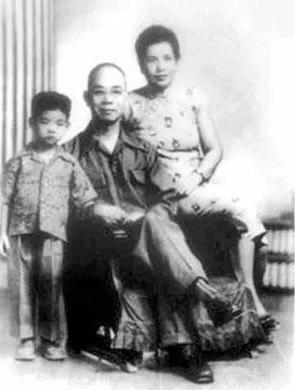 吴石牺牲后，蒋介石以为台湾的地下党全部清理干净了，却在10年后惊讶发现，大陆甚至