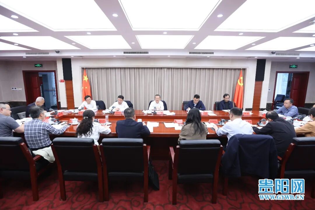 胡忠雄主持召开市委财经委员会会议