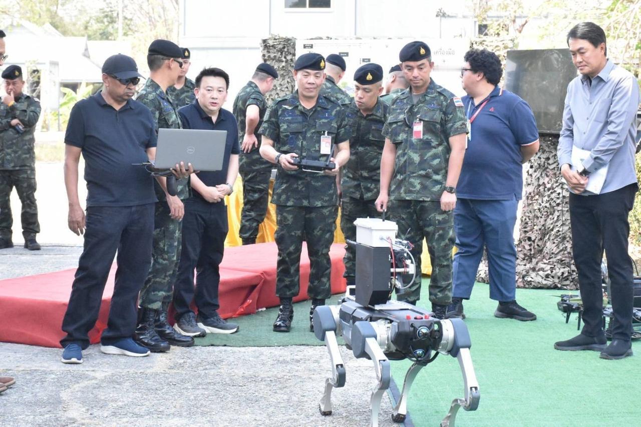 机器狗已装备到泰国陆军部队！泰国陆军第11步兵师，公开展示机器狗应用，是不是