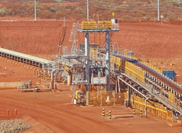 国运来了挡不住！30亿吨铁矿重见天日，美媒：中国将改写全球格局。10