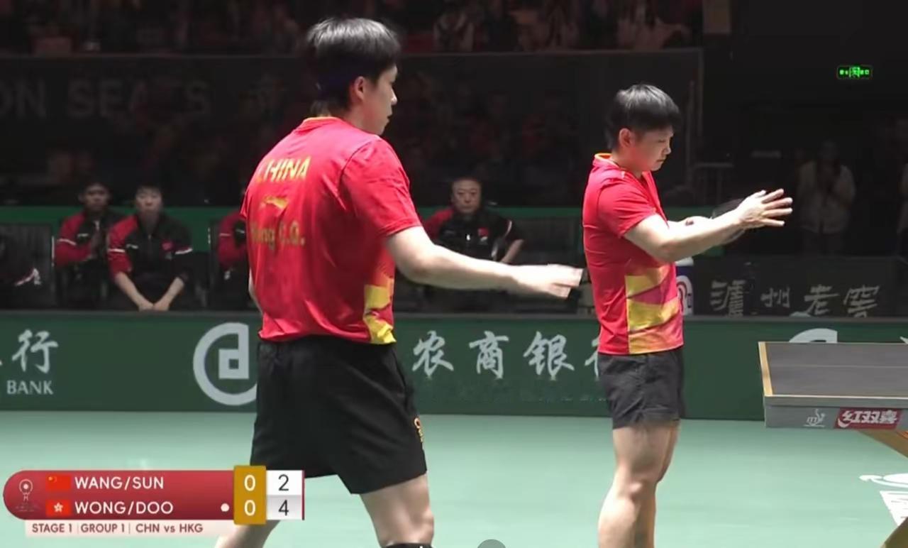 莎头组合3:0大圣/杜凯琴组合！莎头组合从明面上看3:0赢了第一盘，但过程跌宕