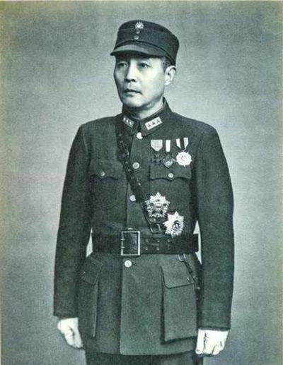 1938年，钱大钧黑着脸走进军统湖北站，当着众特务的面，一枪击毙了特务处长杨若琛