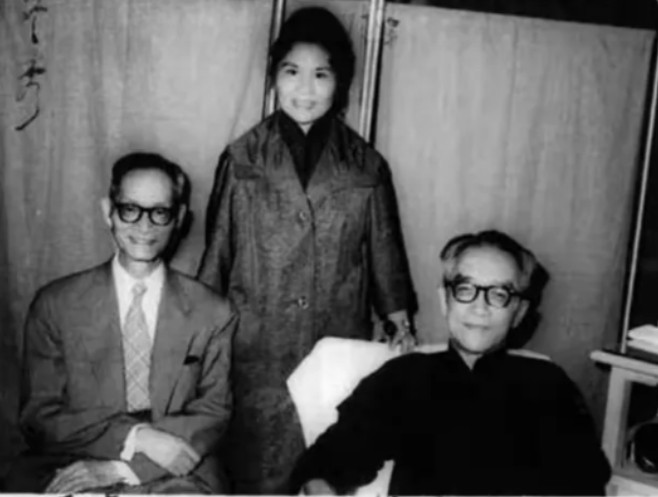 1928年，北大校长蒋梦麟向妻子提出离婚，妻子幽幽说道：“你会后悔的！”蒋梦麟哈