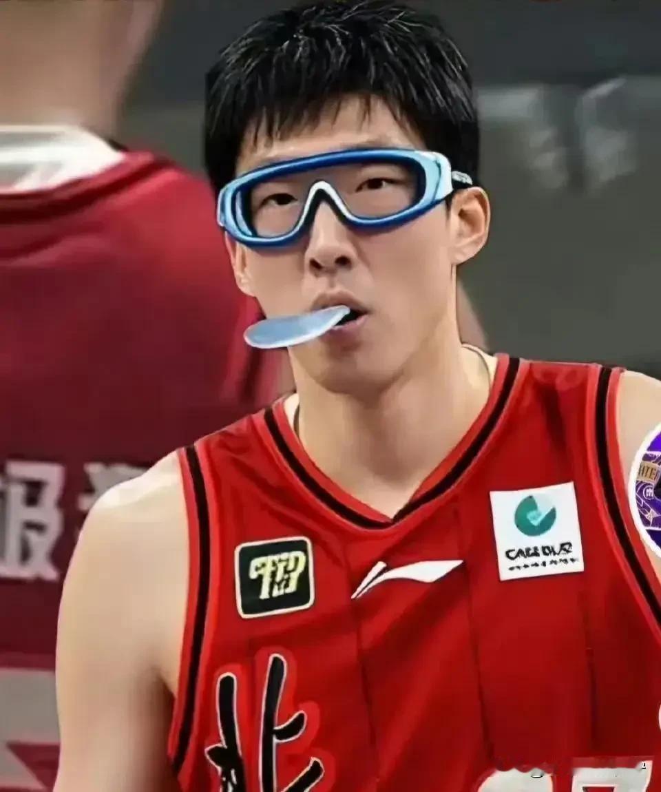 辽宁队的主教练杨鸣真的很懂人情世故的，他清醒的洞察了全运会的一切。他深知广东队