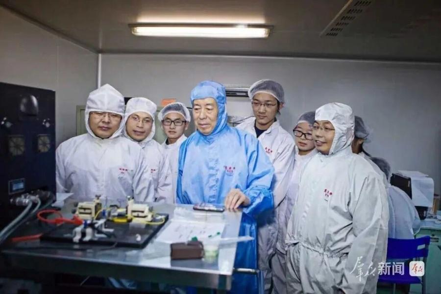 中国攻克半导体材料世界难题，这简直是科技界的超级大喜事！半导体材料一直是制约我国