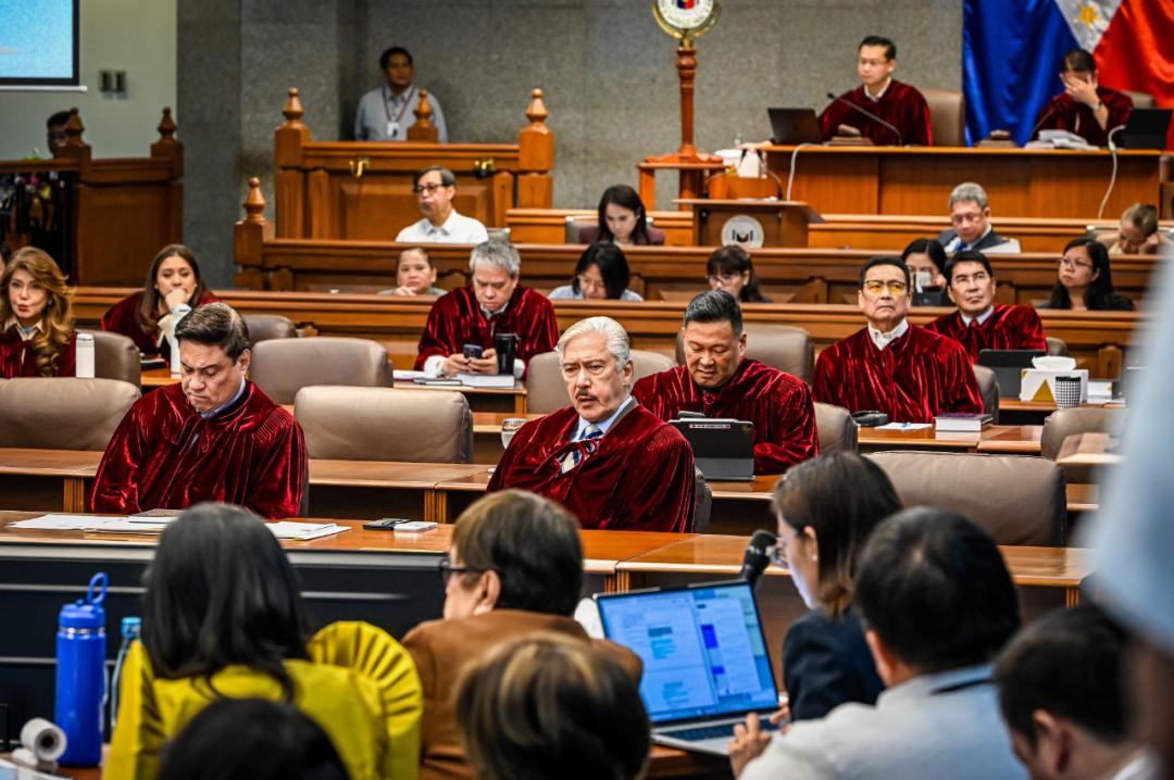 保罗怒怼图尔福！9月12日，莎拉的哥哥、众议员保罗发声，炮轰参议员图尔福，称其