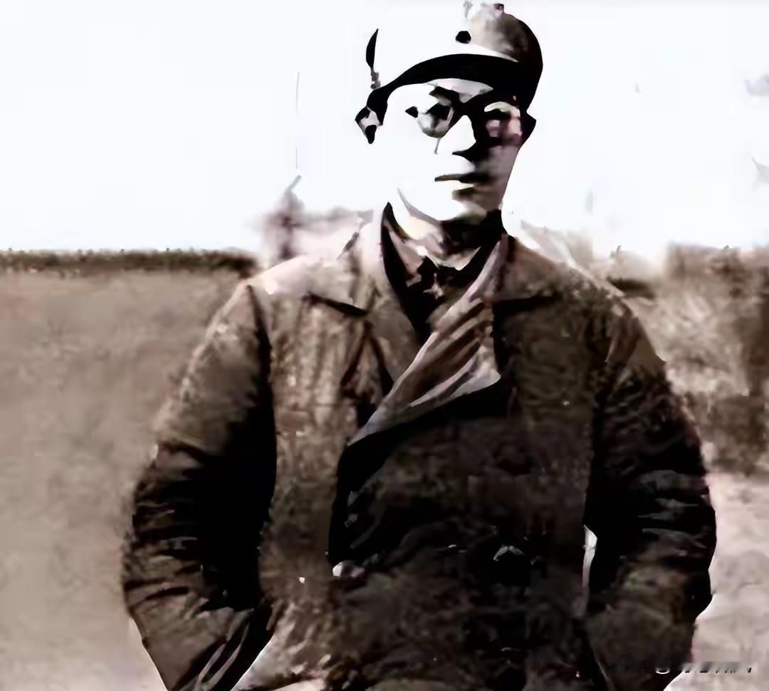 红军部长流浪西北，地主看他写了几个字：你是红军的高级干部吧1937年的西北