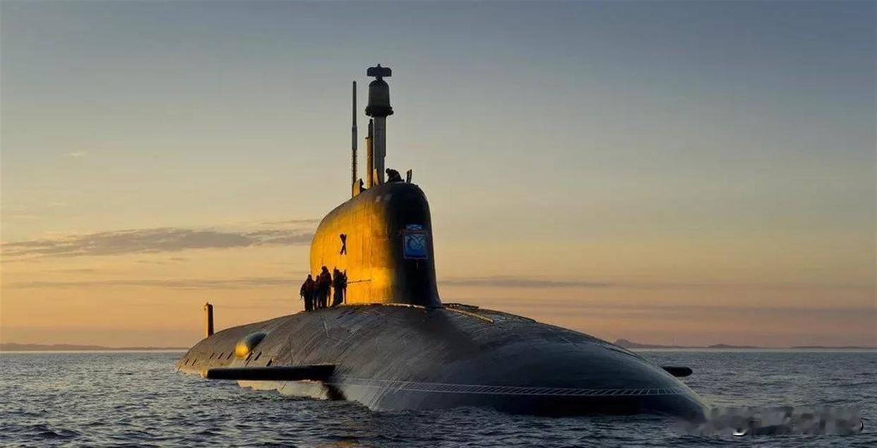 32艘核潜艇压过俄罗斯！096下水将重塑全球水下格局2026年1月15日，