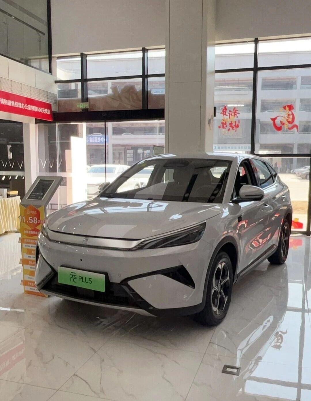 女生代步紧凑SUV三选一日常通勤+偶尔高速，帮你们整理好啦！元Pl