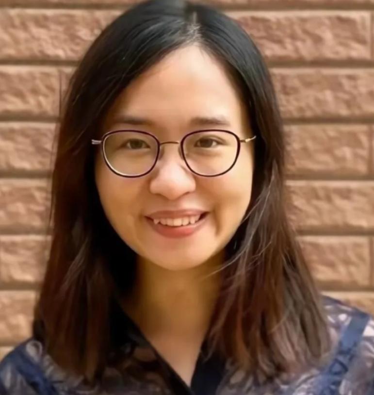 乱港分子何依琼，决定从香港移居至英国。然而，仅在抵达英国之后仅过了半年，她便选择