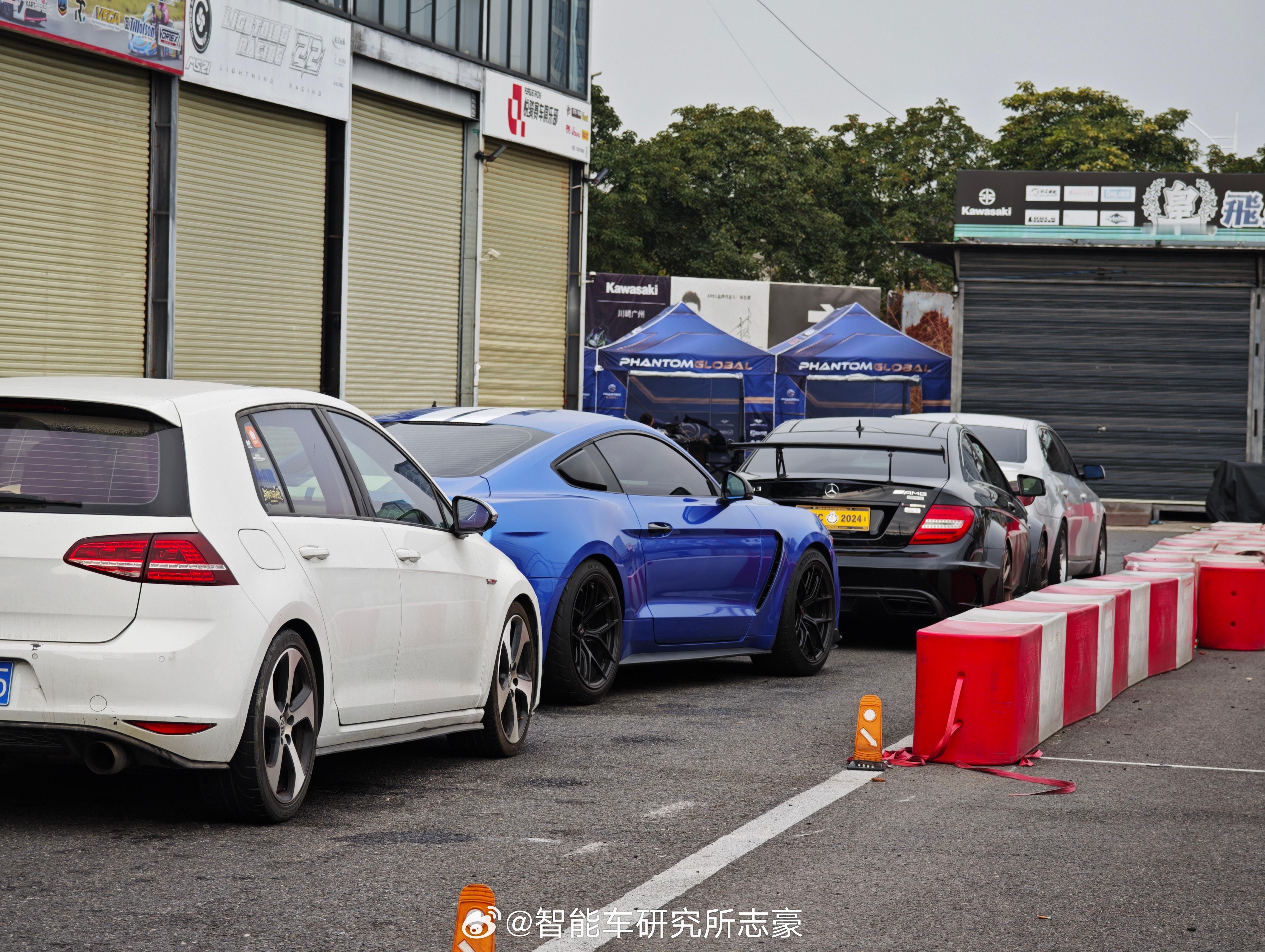 年底了，又来聚会，练车了