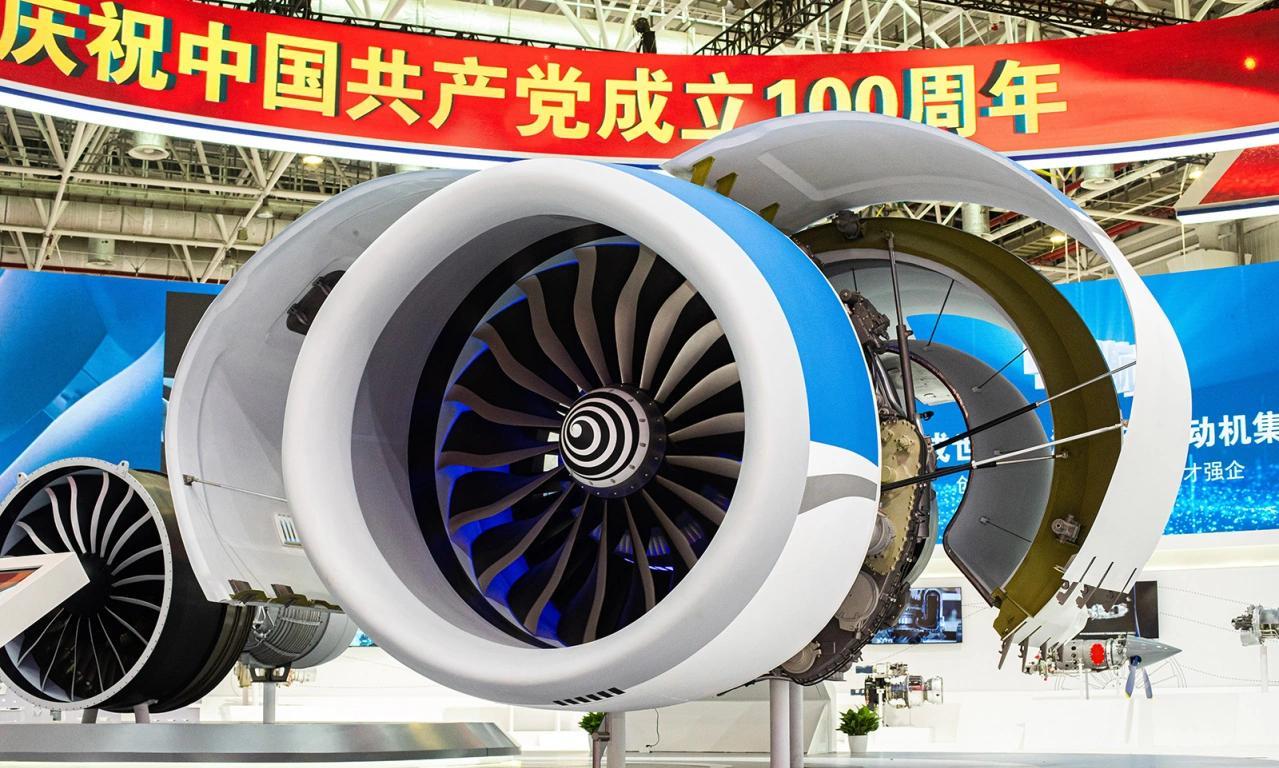 中国为什么执着于任何产业都国产替代？让西方国家给逼的呗！就好比前段时间美国禁
