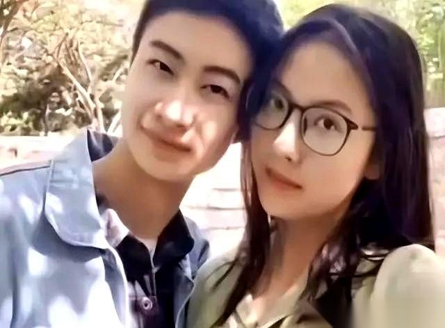 女孩的微博，突然就空了。所有俩人的合照，一夜之间，人间蒸发。就那个庞众望的女