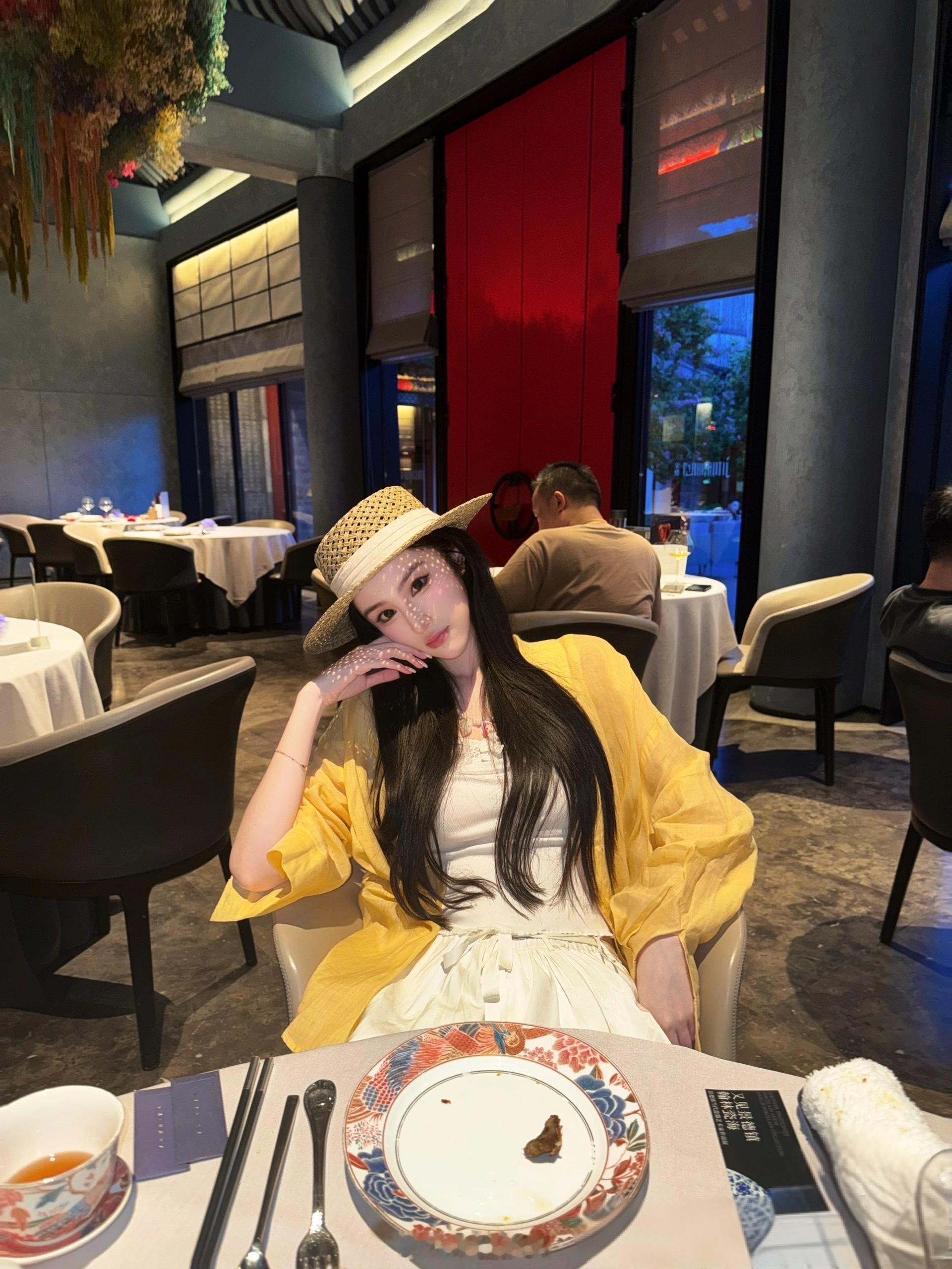 来更新呢​​​