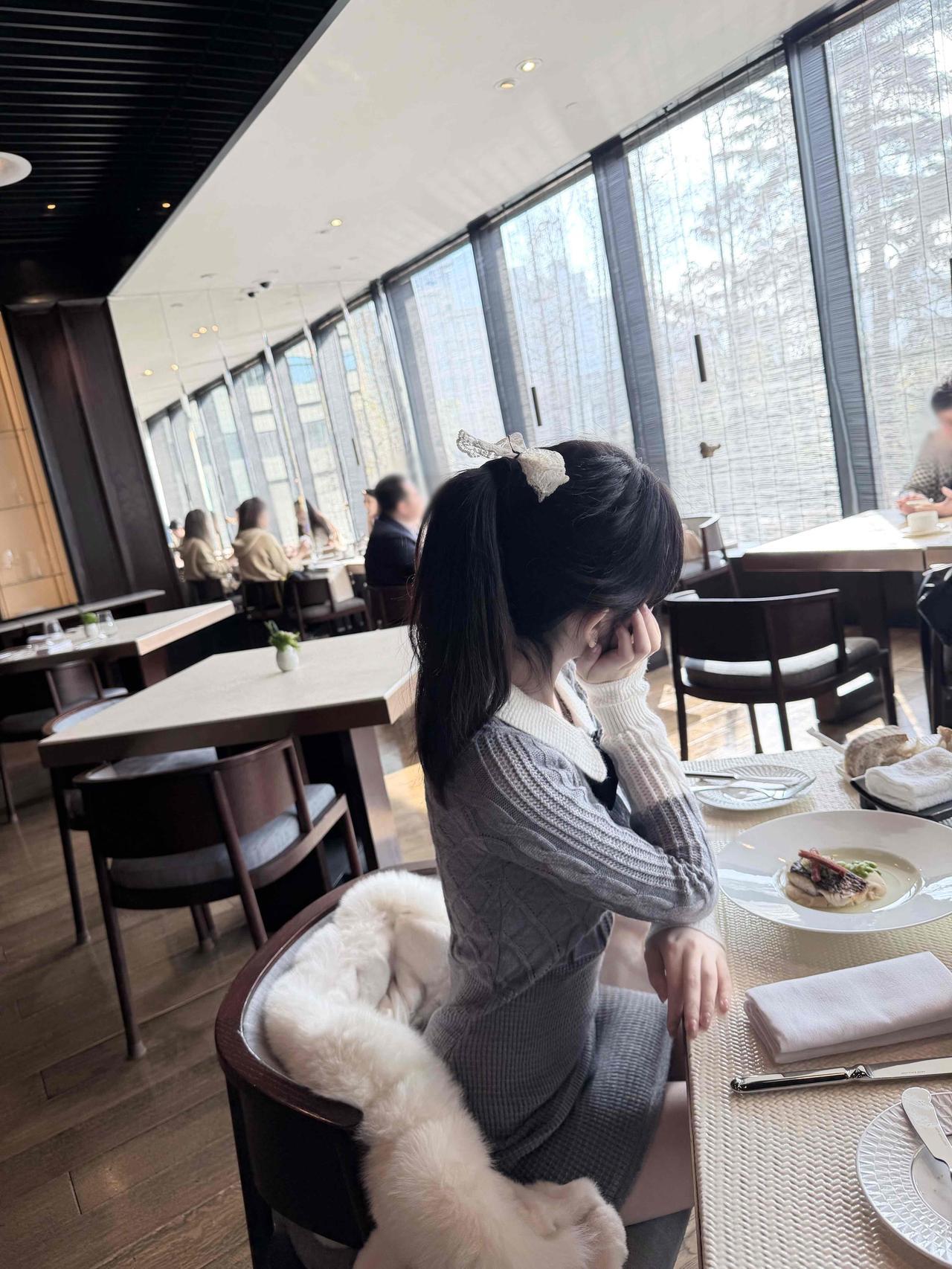 每日晒出最美照片高马尾