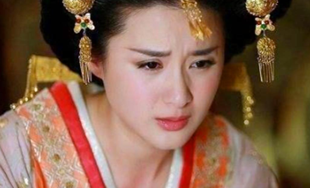 一提到汉武帝刘彻的后宫，很多人的第一反应可能会想到两个人。一个是汉武帝的原配