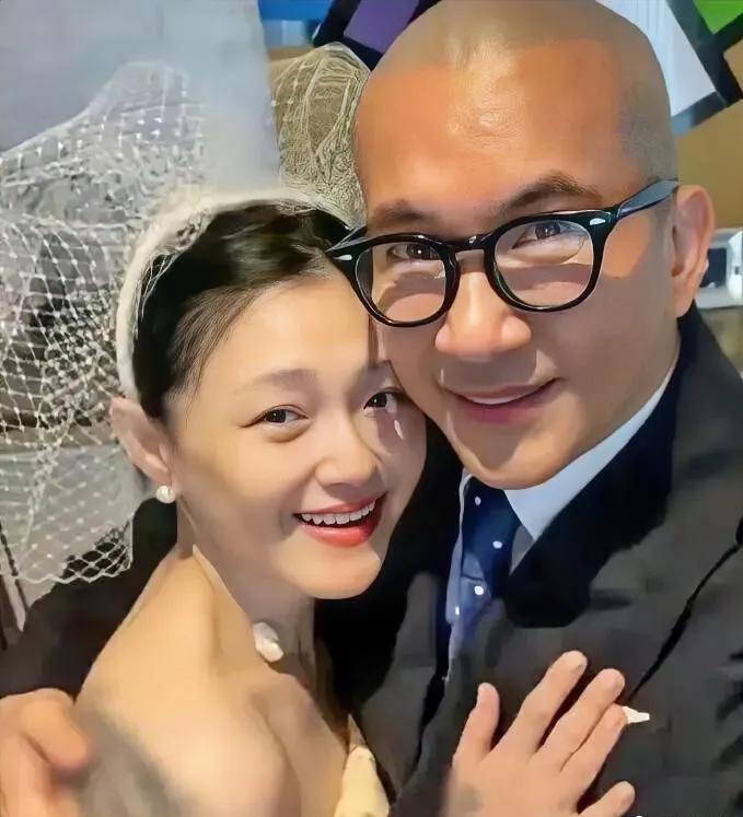 原来光头才是真正的赢家睡了三年白富美，还白白获得三分之一财产。大S生前居住的