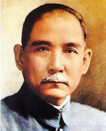 惊了！郑丽文和孙中山太像了！郑丽文和孙中山的巧合确实有意思生日同是十