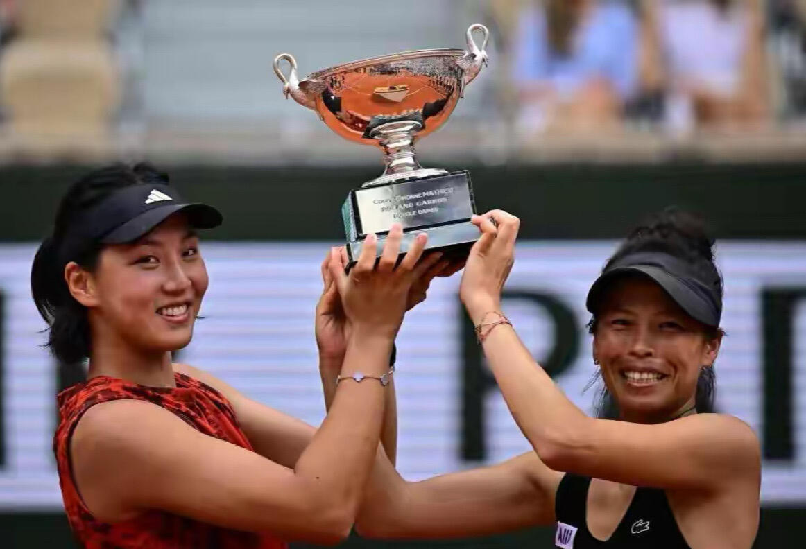 ‼️法网王欣瑜/谢淑薇出战女双！王欣瑜/谢淑薇组合曾夺得2023法网女双冠军，