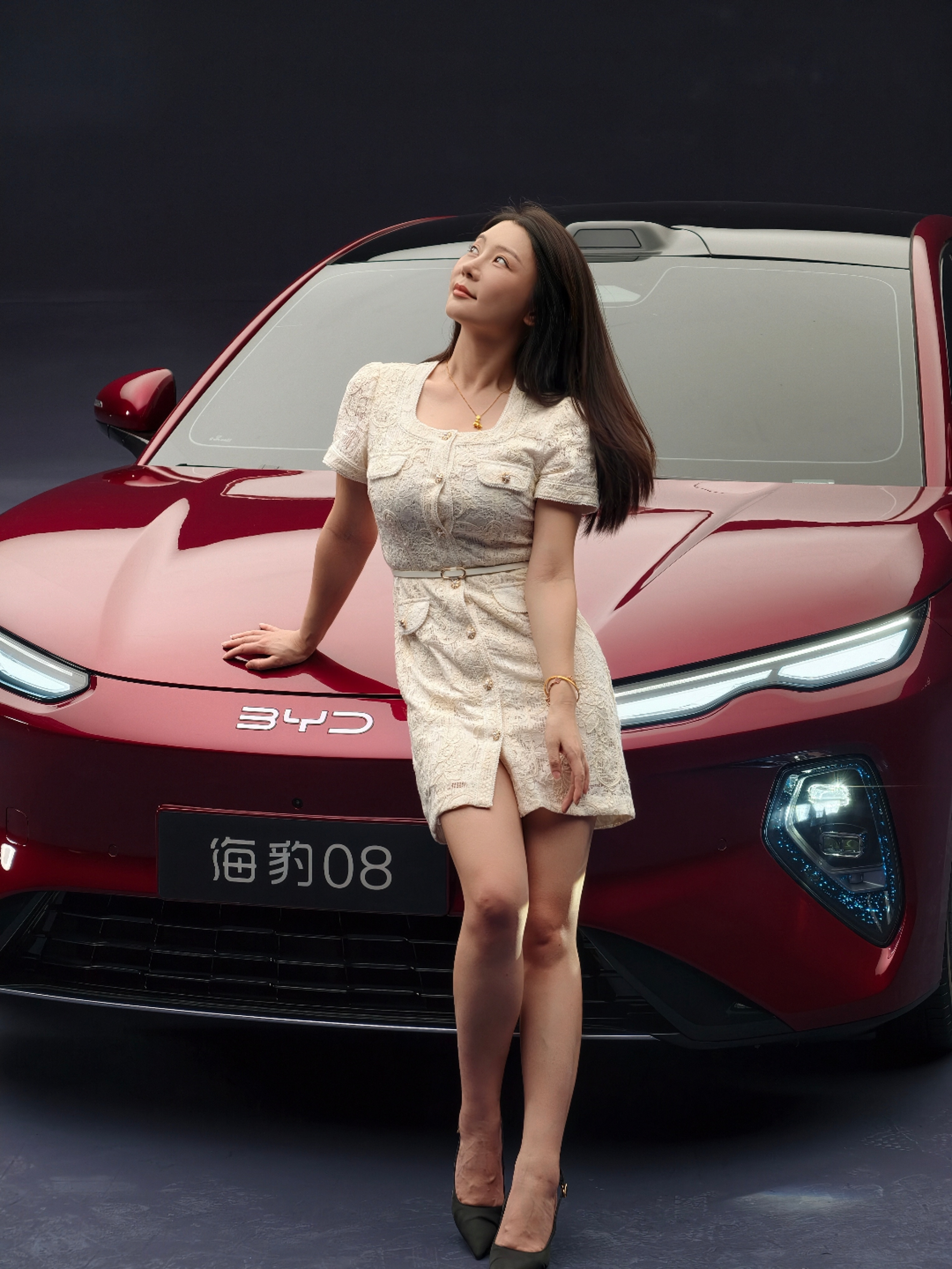 拍完这台海豹08这周大湾区的工作暂时告一段落作为海洋网冲击高端车市场的战略性车