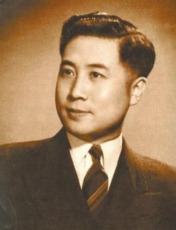 1946年，戴笠收到告密，军统局混有地下党。戴笠震怒，当看到被举报人的名字后，忍