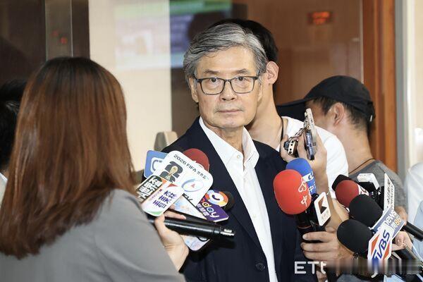 马英九和周美青分居？民进党团批金溥聪：谈他人隐私是禁忌马办家变延烧，让外界雾里