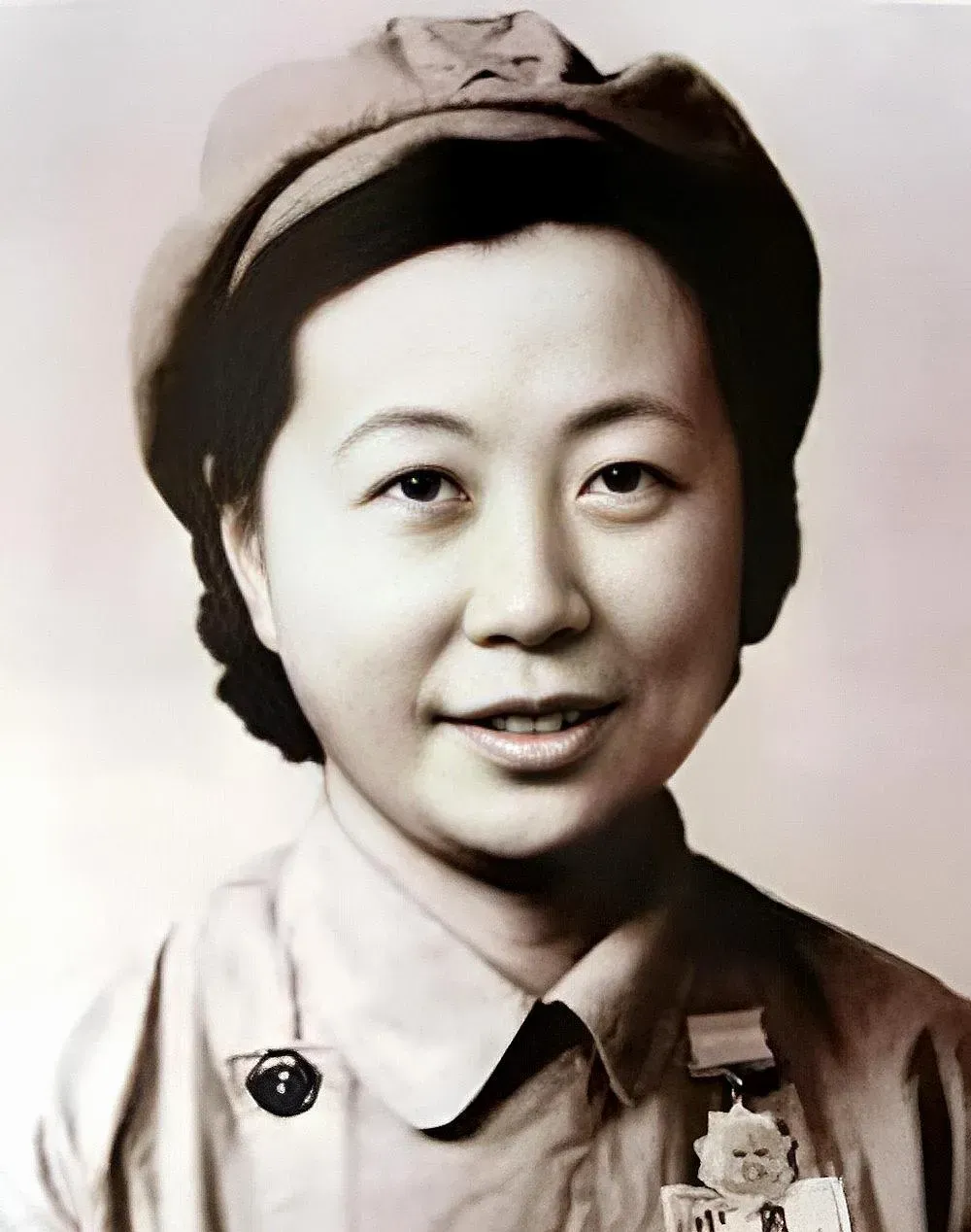 1946年，国民党6届2中全会上，国民党元老张继突然站起来对蒋介石说：“共产党就