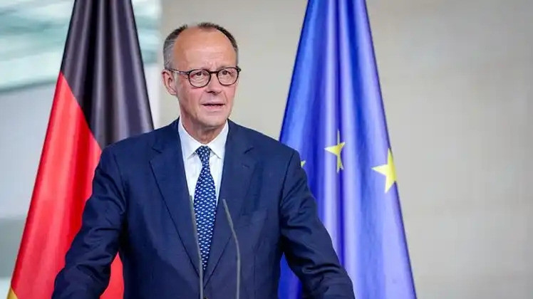德国要搞事情，砸钱变强军德国突然发飙：狂砸血本，重塑军队