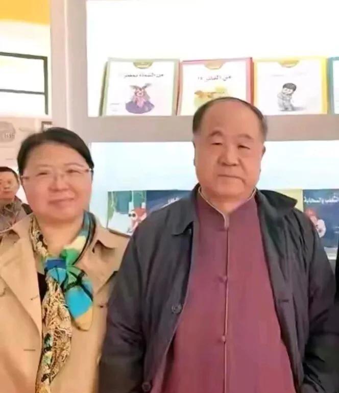 从“神坛”到“大地”：关于文坛生态的几点思考近期，关于几位知名作家所获的社会