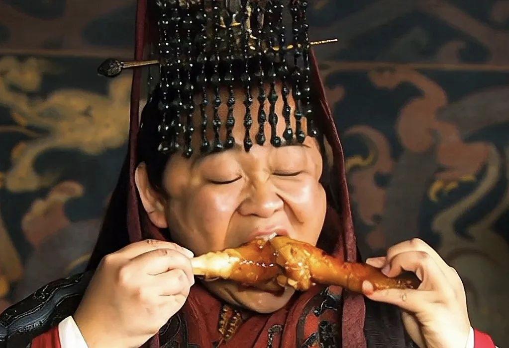 诸葛亮为什么不敢取代刘禅？三个原因决定的刘备临死前把蜀汉托付给了诸葛亮，并允